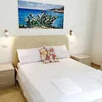Miraria Seaside